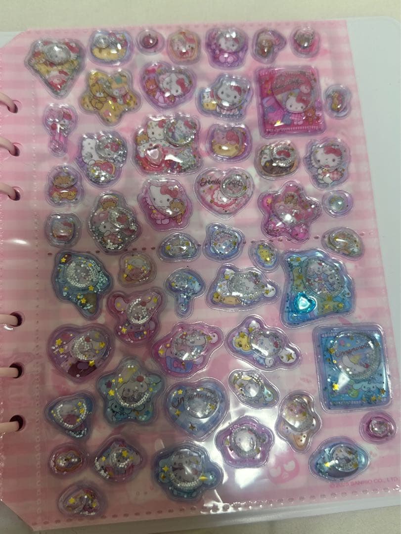 正規品　サンリオ　ボンボンドロップシール　シール帳