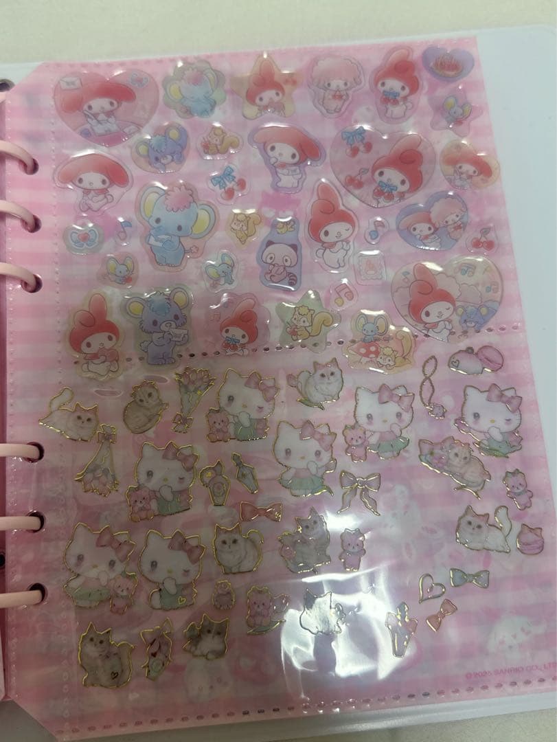 正規品　サンリオ　ボンボンドロップシール　シール帳