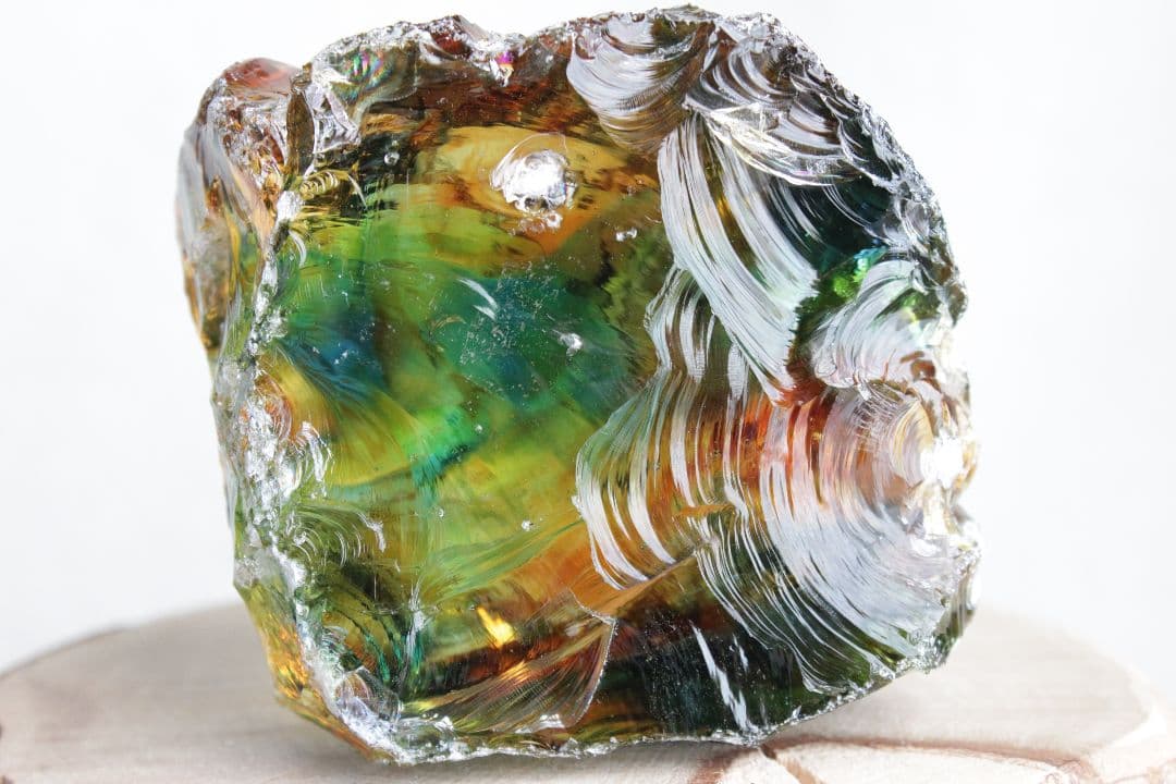 インドネシア産アンダラクリスタル　マルチカラー（グリーン・オレンジブラウン）