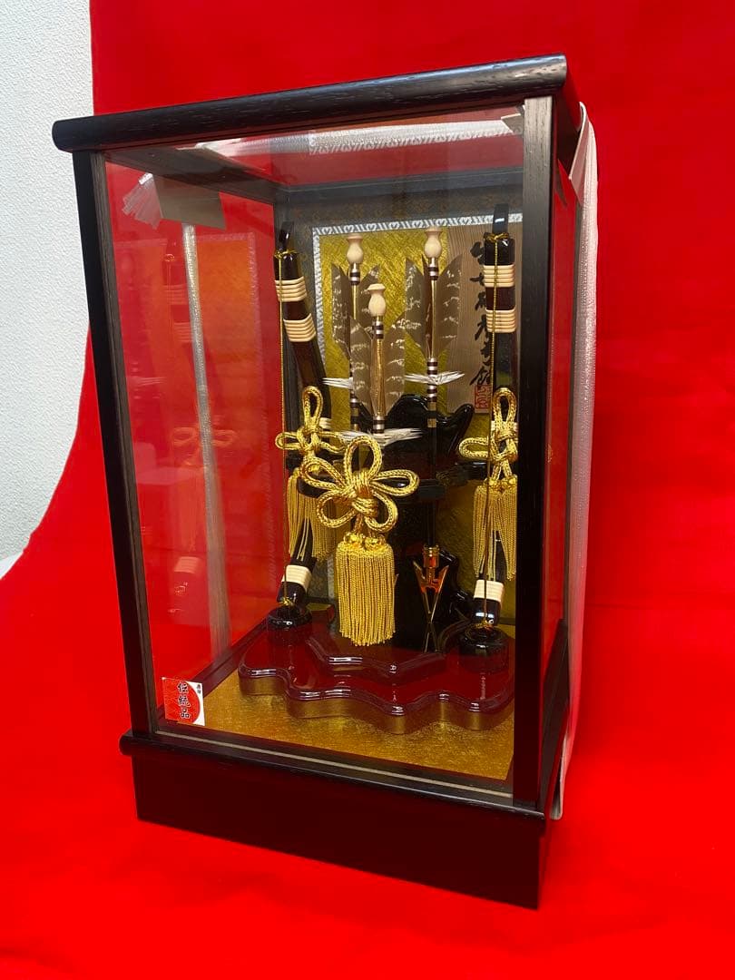 破魔弓　コンパクトガラスケース８号・間口約２３×奥行約２３×高約３６㎝