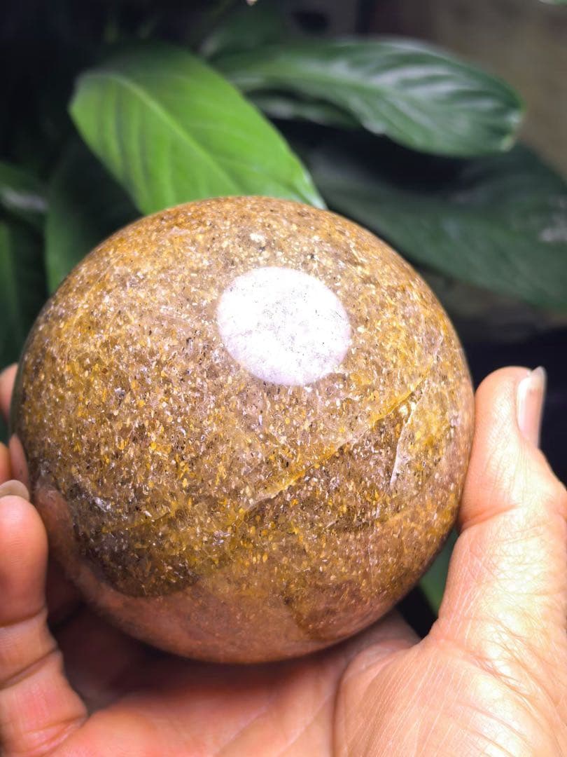 天然石 80mm+ストロベリークォーツのスフィア　丸玉　置物 YY851