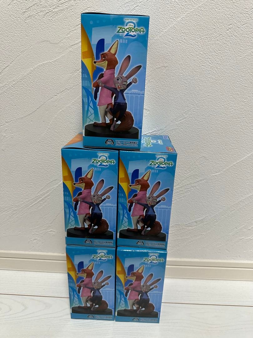 世界的大ヒット ズートピア2 プレミアムフィギュア ジュディ＆ニック 5個セット