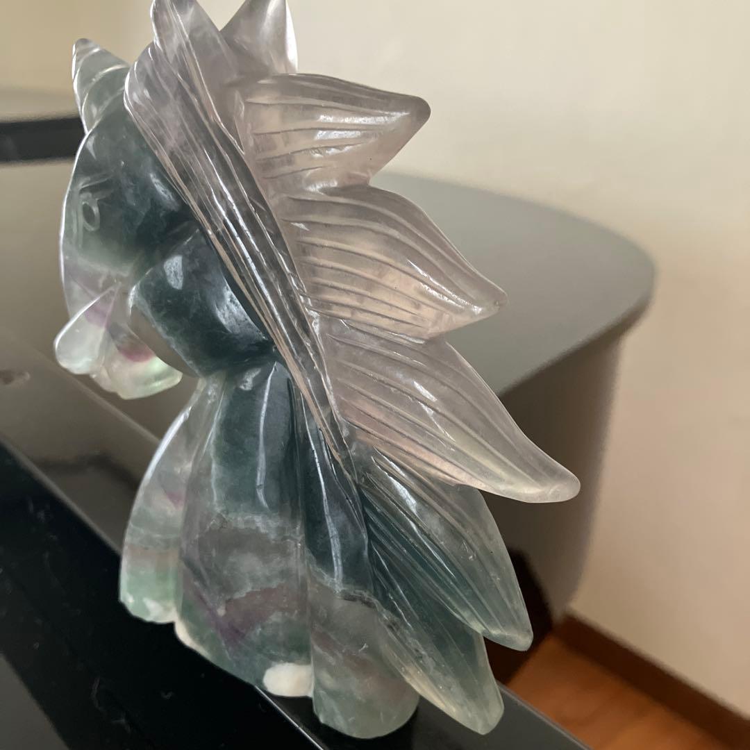 少しフェザー入り！トリプルカラーフローライト　ユニコーン　ペガサス　天然石置物
