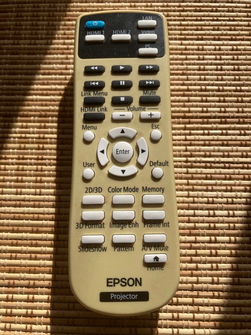 値下げ❗️EPSON プロジェクター EH-TW5350 純正交換用ランプ付