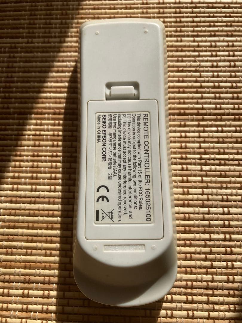 値下げ❗️EPSON プロジェクター EH-TW5350 純正交換用ランプ付