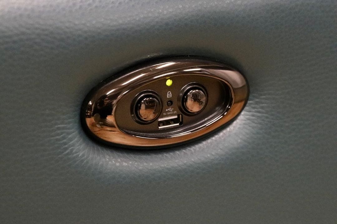 GMGK367○world of lether / ワールドオブレザー 本革