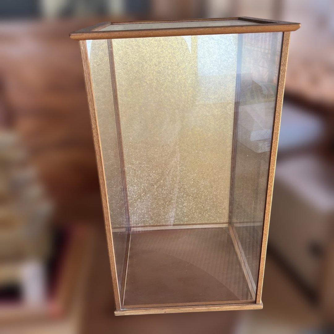 五重塔の置物 透明ガラスケース付き