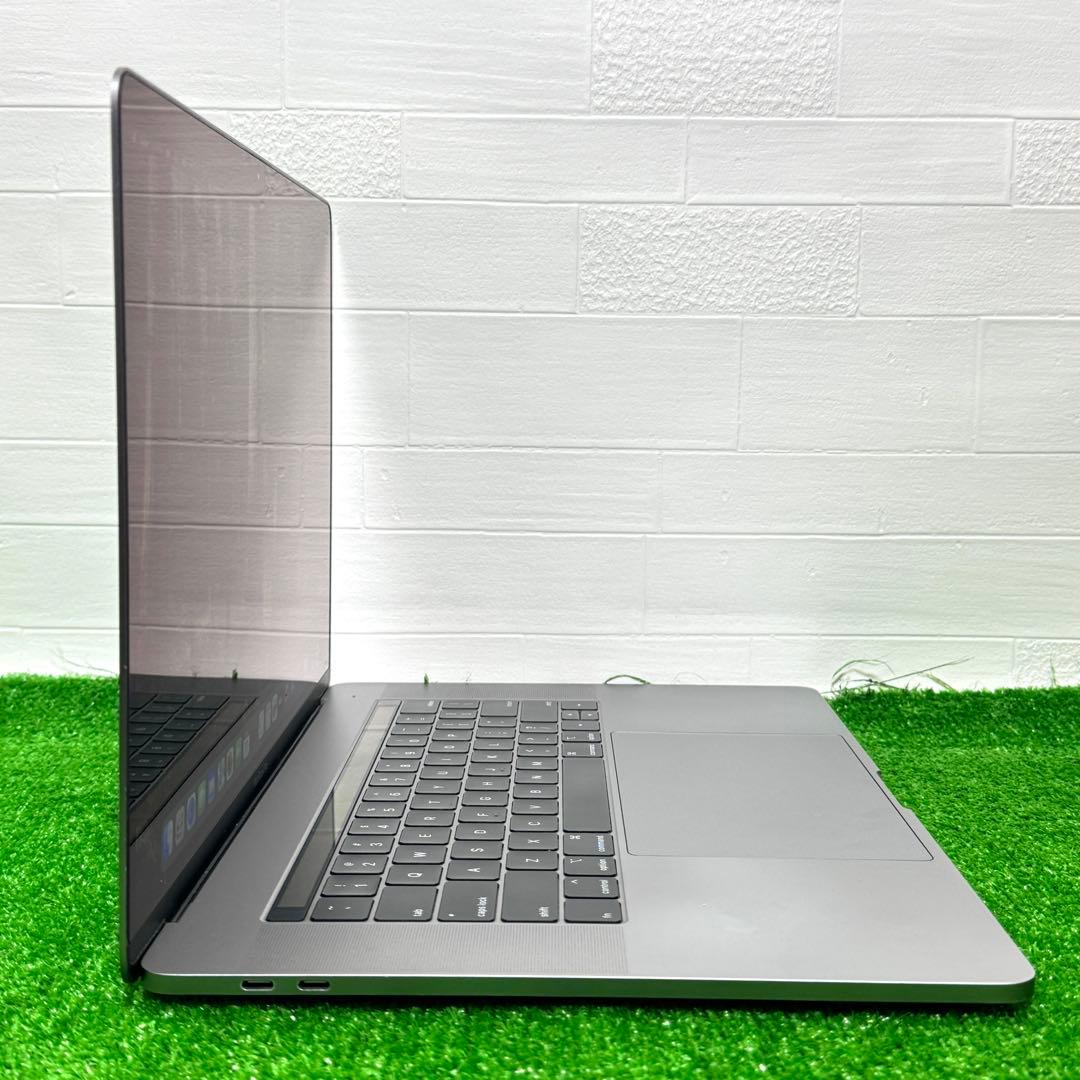 【メモリ32GB】MacBook Pro i7 SSD256GB ノートPC
