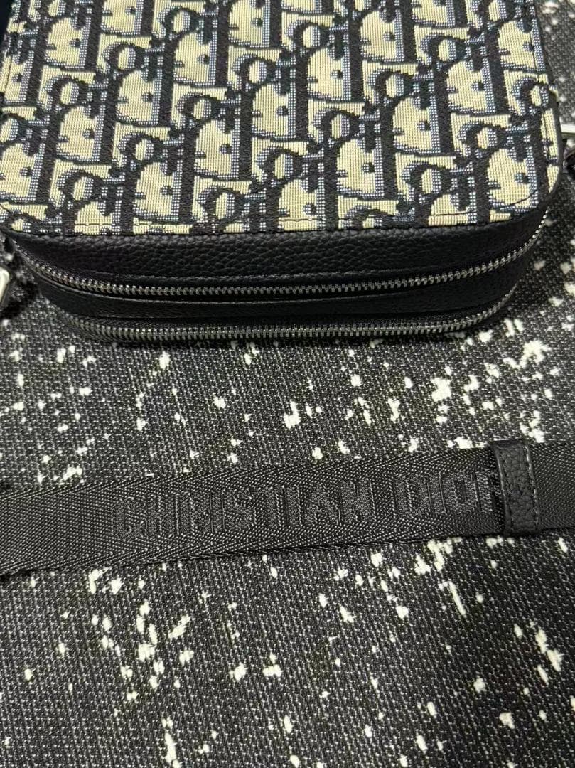 Dior モノグラムショルダーバッグ