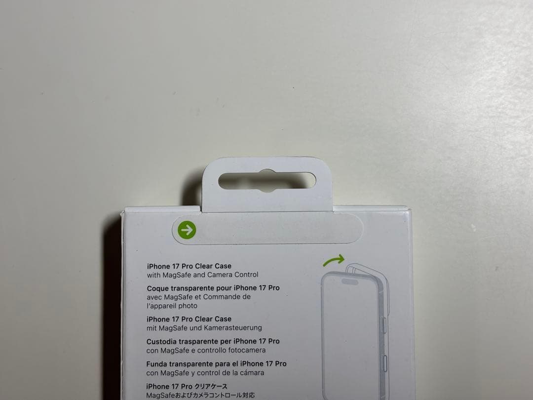 【新品】純正 iPhone 17 Pro クリアケース①