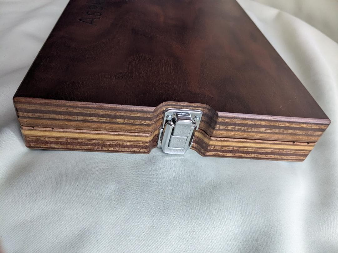 ピアノ足台　吉澤　アシストペダル用足台 ASS-V　ケースとアシストペダル付き