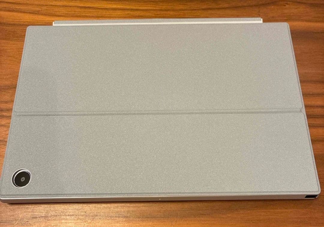 ASUS Chromebook 10.5インチ シルバー