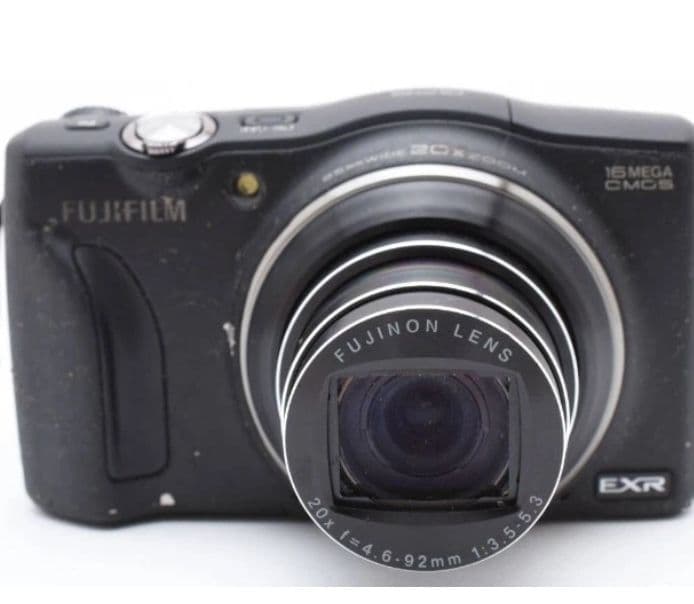 FUJIFILM F770EXR コンパクトデジタルカメラ FinePix