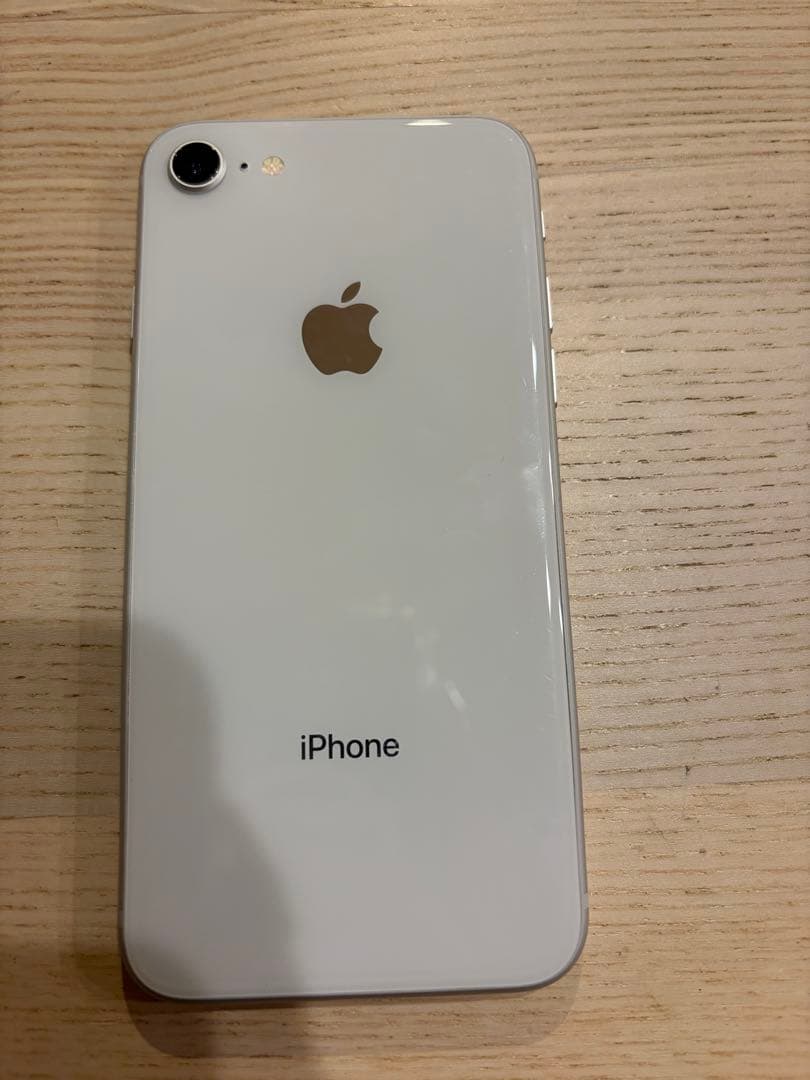 美品iPhone8 SIMフリー　バッテリー91%