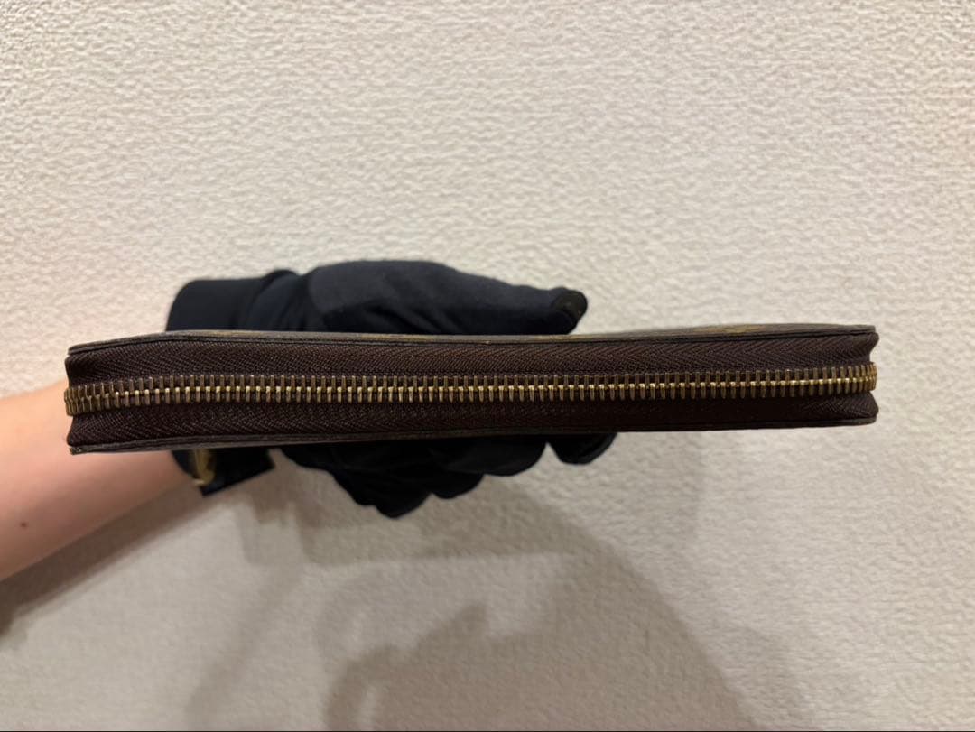 ルイヴィトン モノグラム ラウンドファスナー長財布
