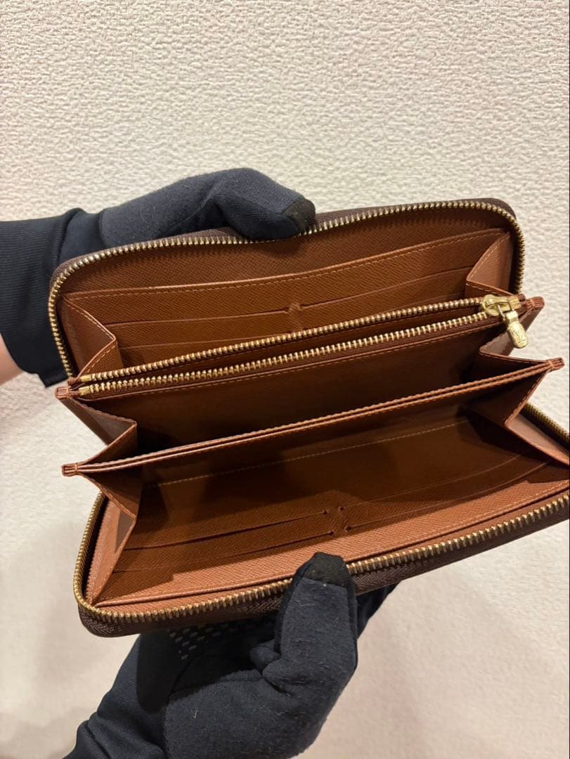 ルイヴィトン モノグラム ラウンドファスナー長財布