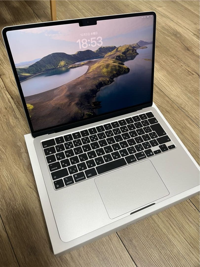 【美品】MacBook Air 13インチ M4 16GB /256GB