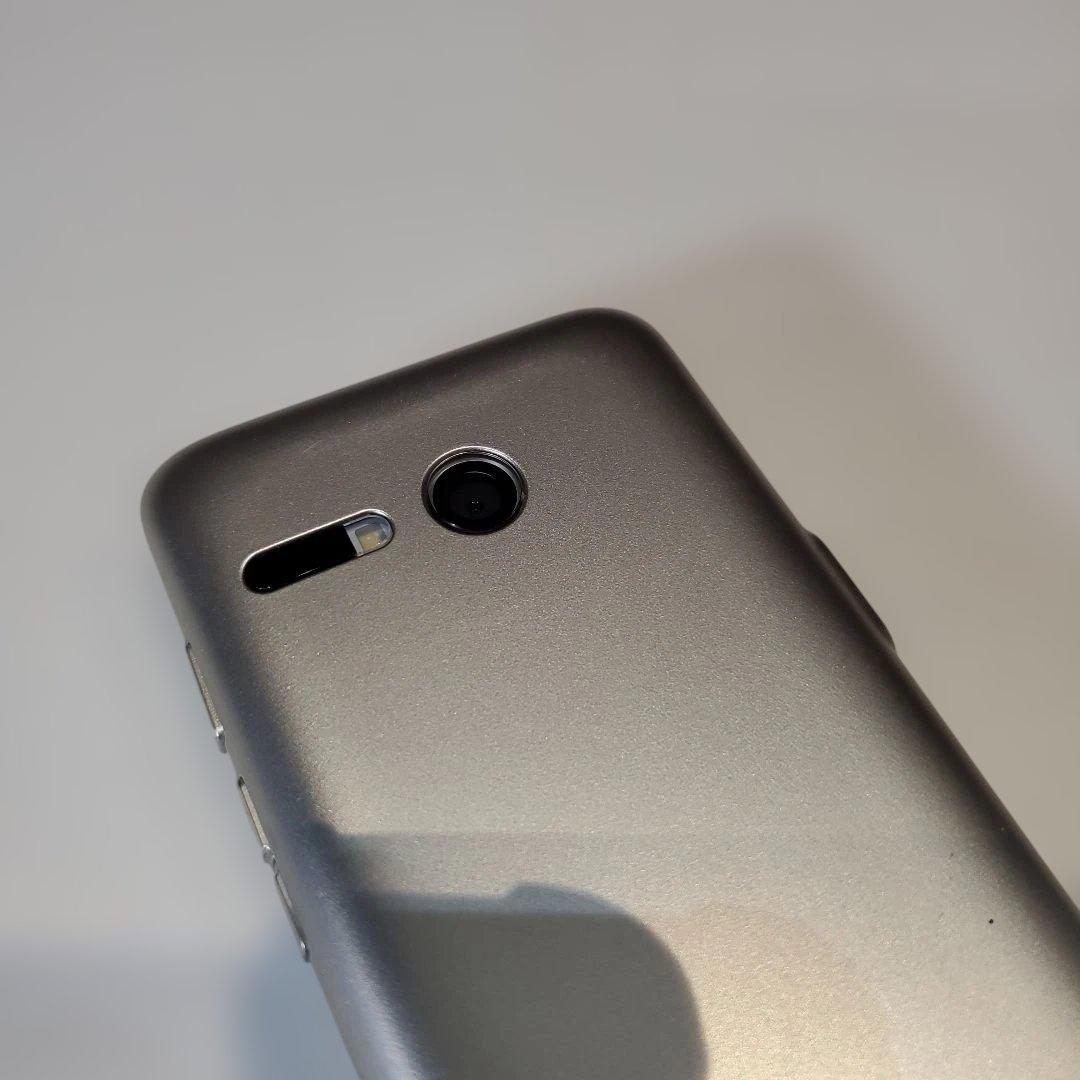 KYF41 かんたんケータイ au