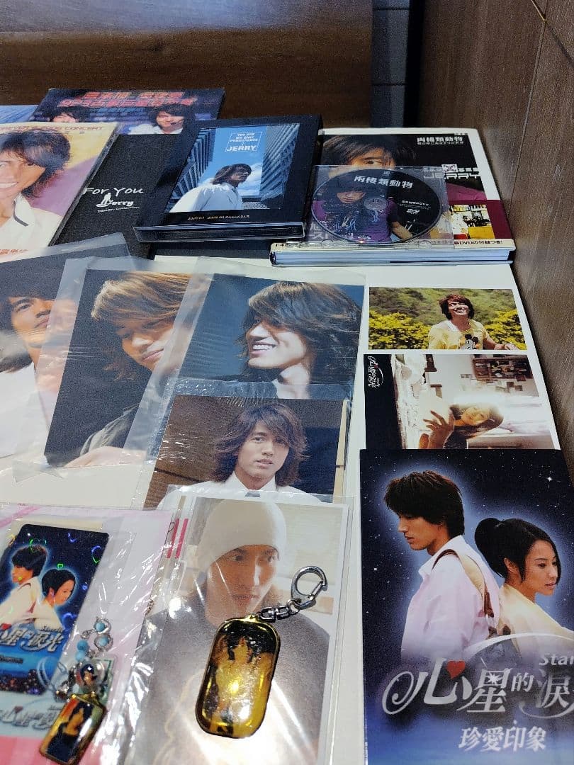 希少 華流 台湾 F4 グッズ 言承旭 ヴィックチョウ 周渝民 多数