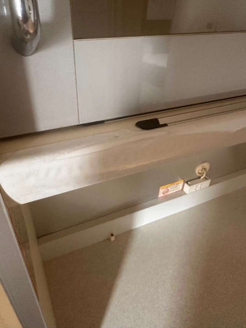 最終値下げ！年末迄。パモウナ食器棚幅120cm