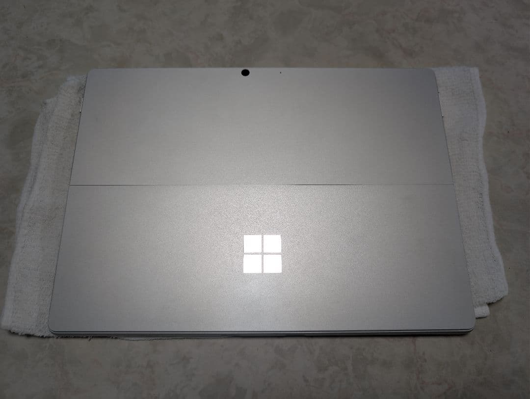 【早い者勝ち】Surface Pro8（i5/8GB/256GB/ペン付）