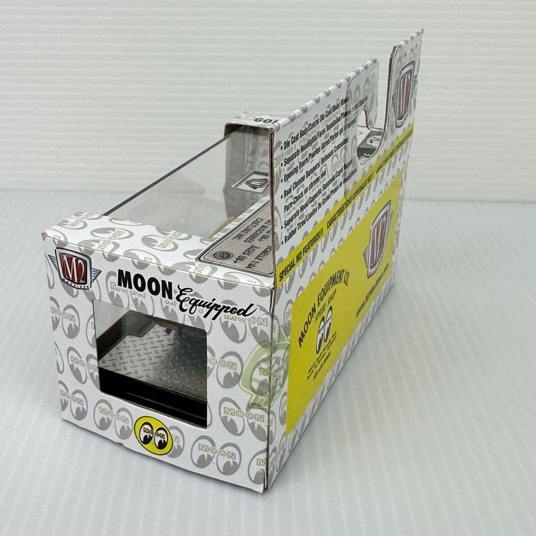 M2マシーン　アメリカ版　ムーンアイズ　バラクーダ　カマロ Z-28　2台セット