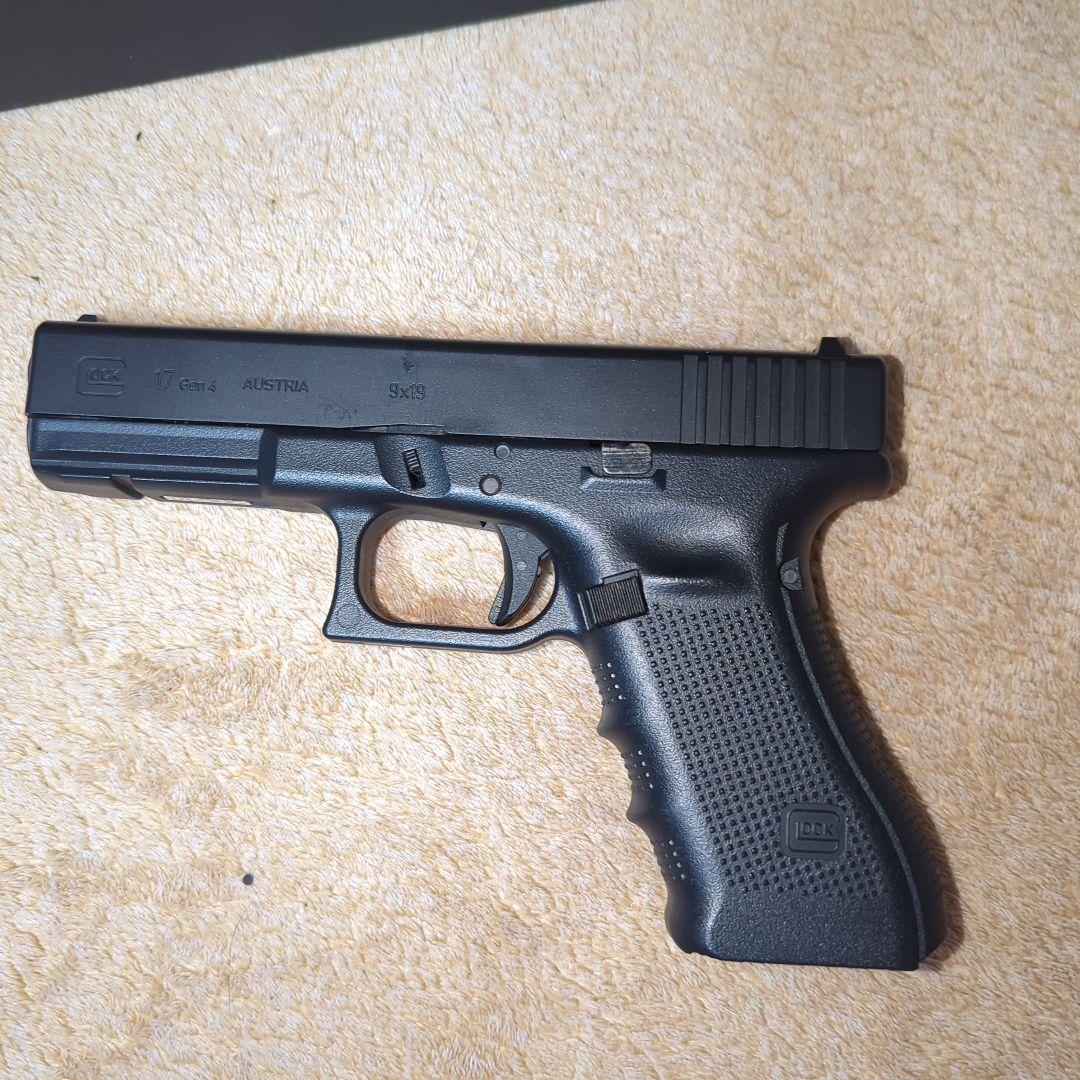 Glock 17 ガスガン ブラック マガジン付き