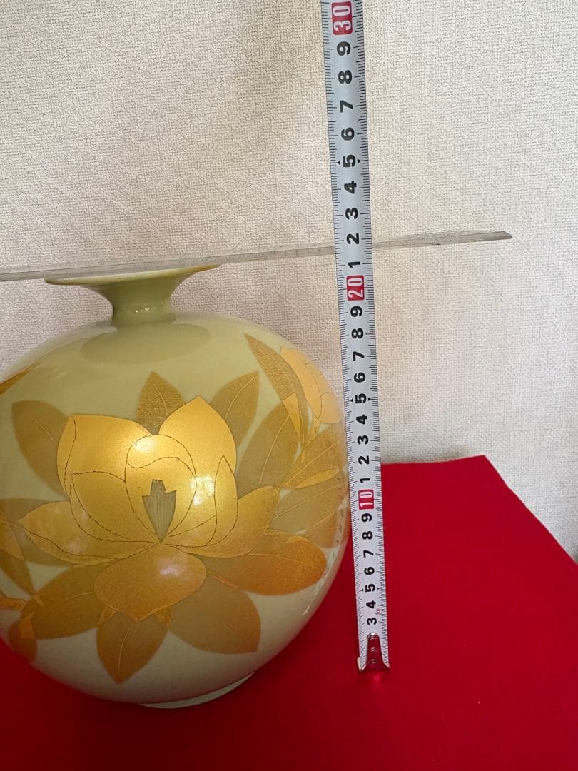 人間国宝 吉田美統『釉裏金彩 泰山木文 花瓶』Y35 共箱 共布 陶歴 立札付