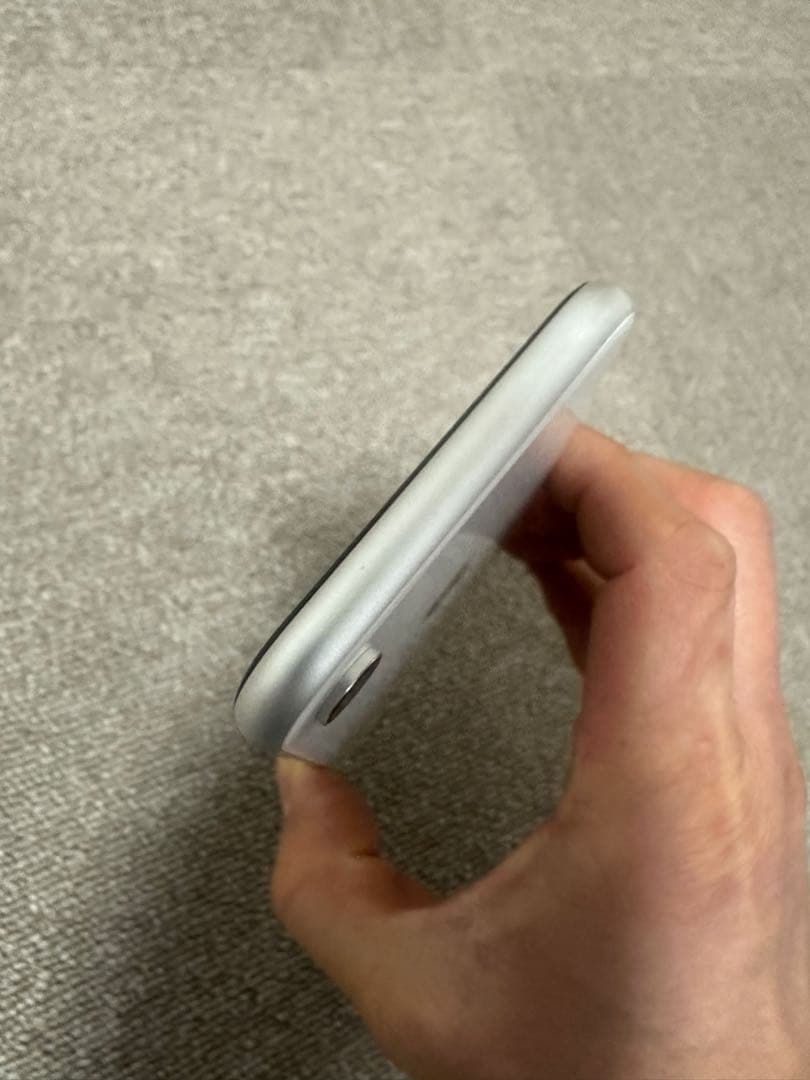 iPhone XR 128 GB. Face ID 】(顔認証)X
