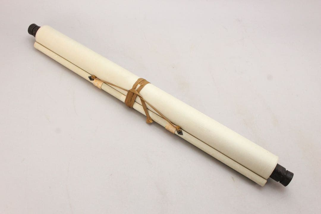 No5128 掛軸　在銘　伯鈴　山水図　絹本着色　合箱　日本画　古美術　送料無料