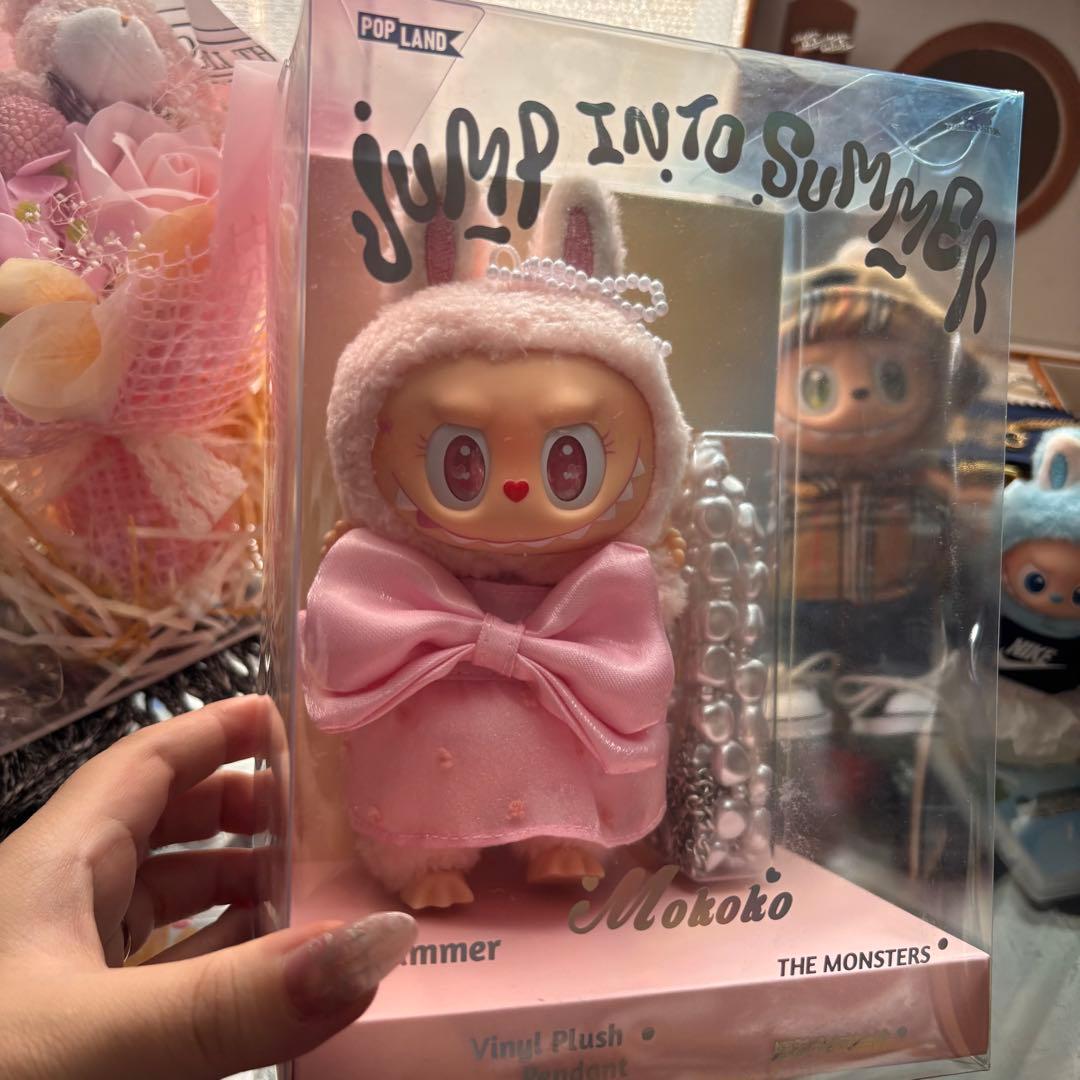 POPMART Jump into Summer Plush モココ