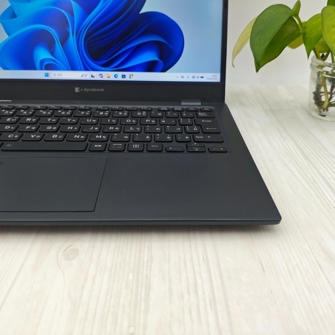 【整備済】新品液晶dynabook G83/KW 16/512GB 第12世代⑭