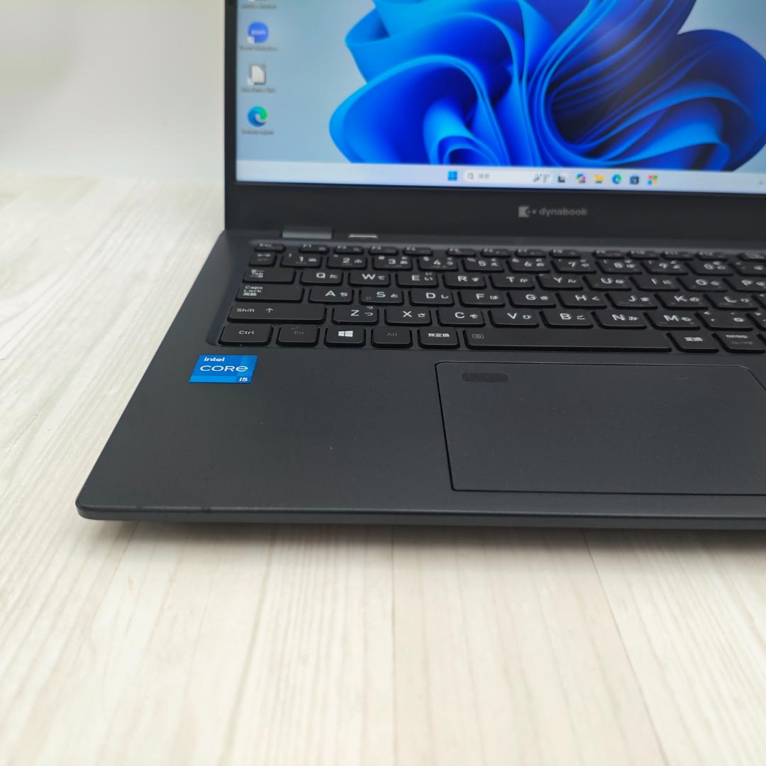 【整備済】新品液晶dynabook G83/KW 16/512GB 第12世代⑭