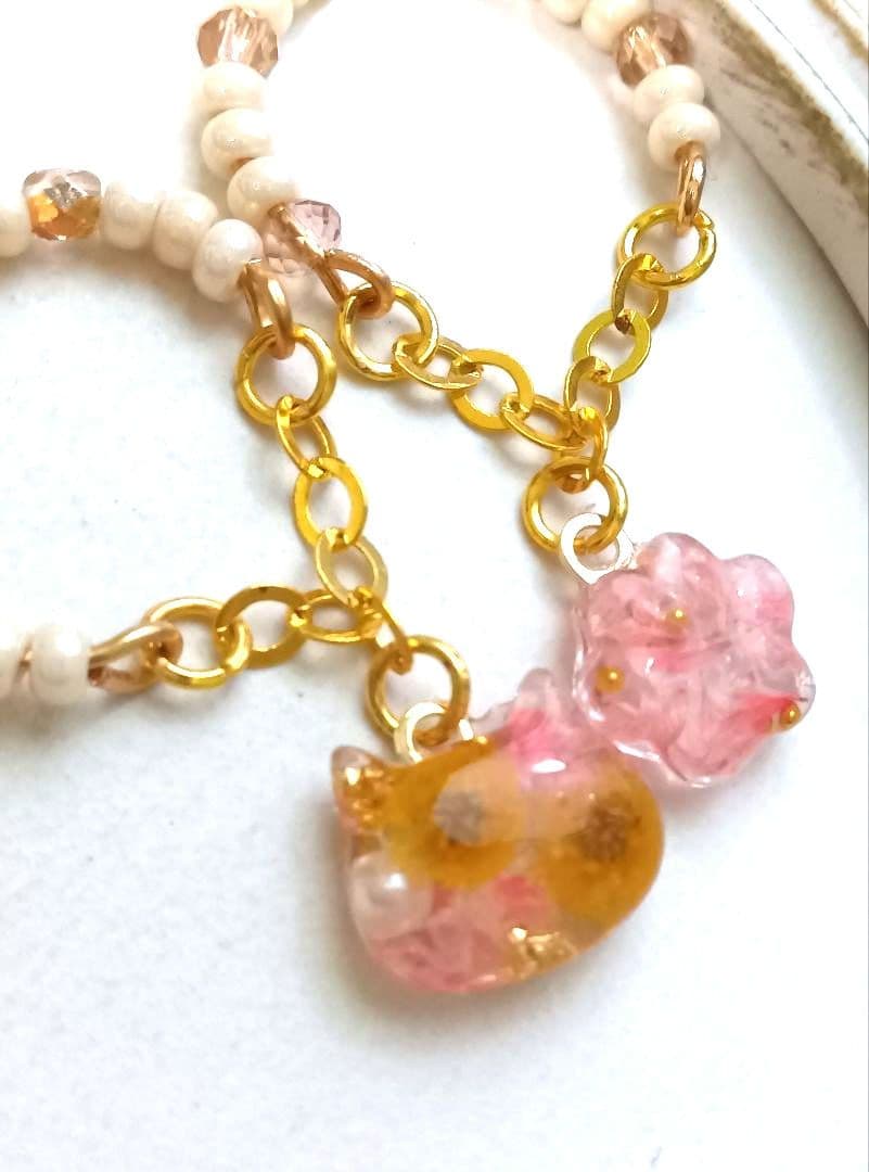 9452 フラワーレジン 猫ちゃん 肉球 ハンドメイド リング 2セット