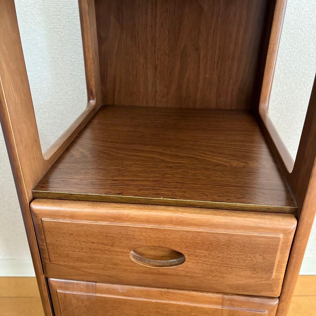 アンティーク風★かわいい木製チェスト　サイドテーブル