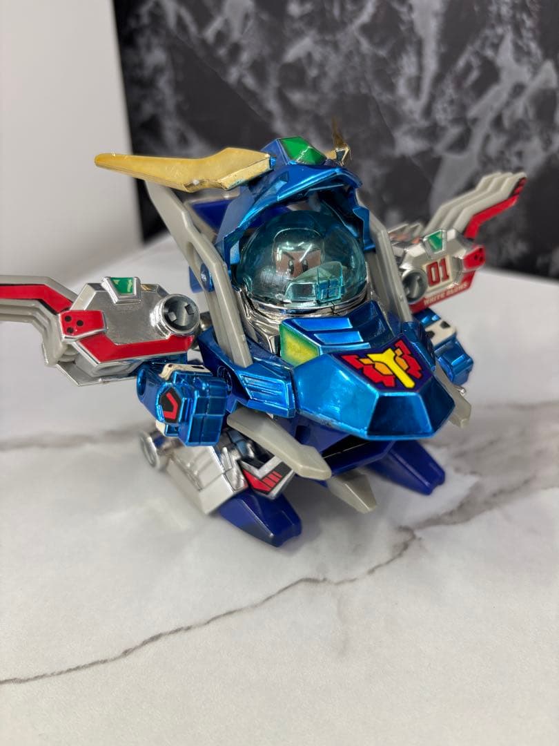 ボンバーマンビーダマン爆外伝　ホワイトブロス　限定版メッキバージョン　当時物