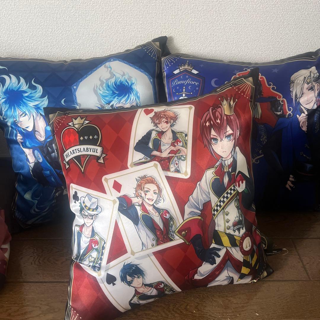 ツイステッドワンダーランド ぬいぐるみ クッション