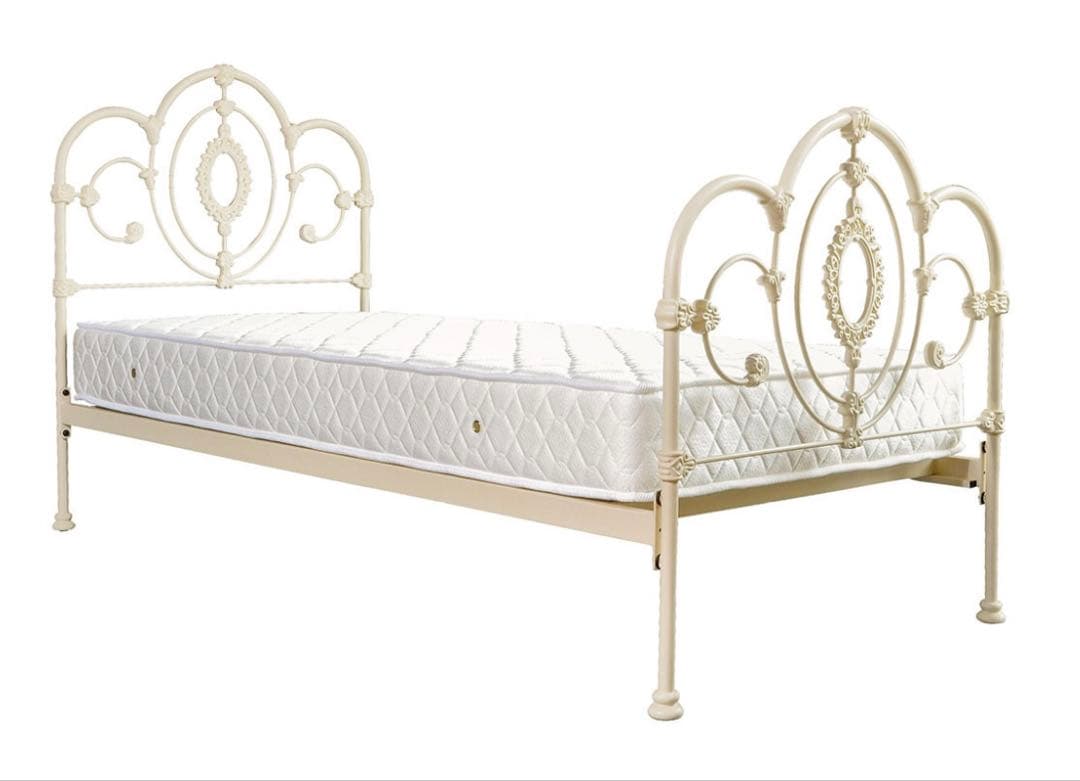 【送料込み】Laura Ashley ベッド ダブル ローラアシュレイ