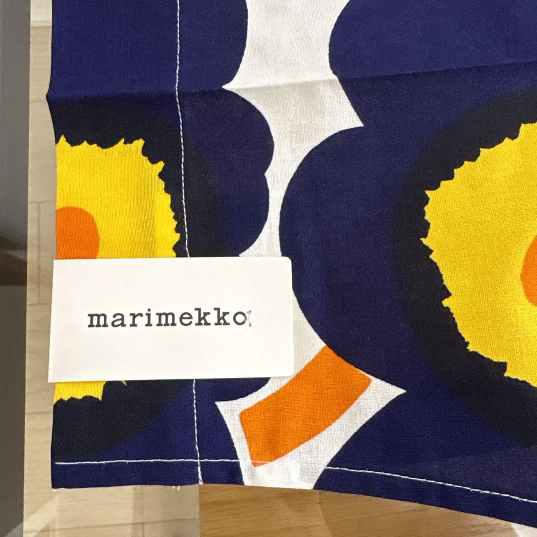 【新品未使用】マリメッコ marimekko エプロン　pieni unikko