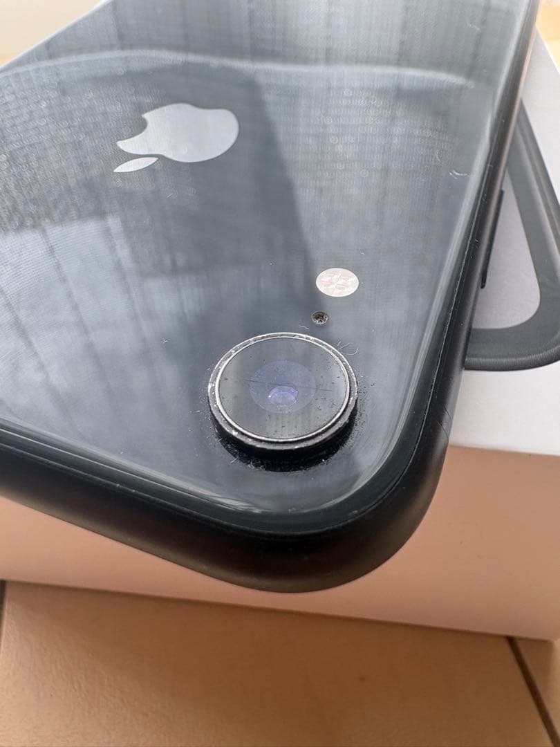 Apple iPhone XR 128GB 本体　ブラック