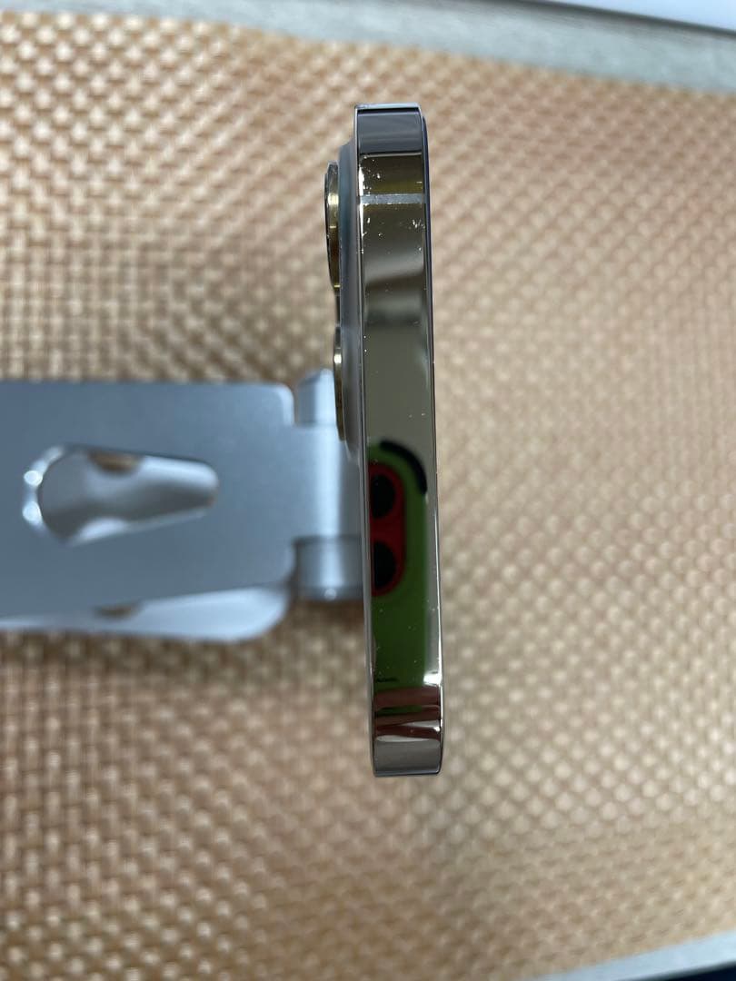 iPhone 13 Pro Max 128 GB ゴールドSIMフリー【2016