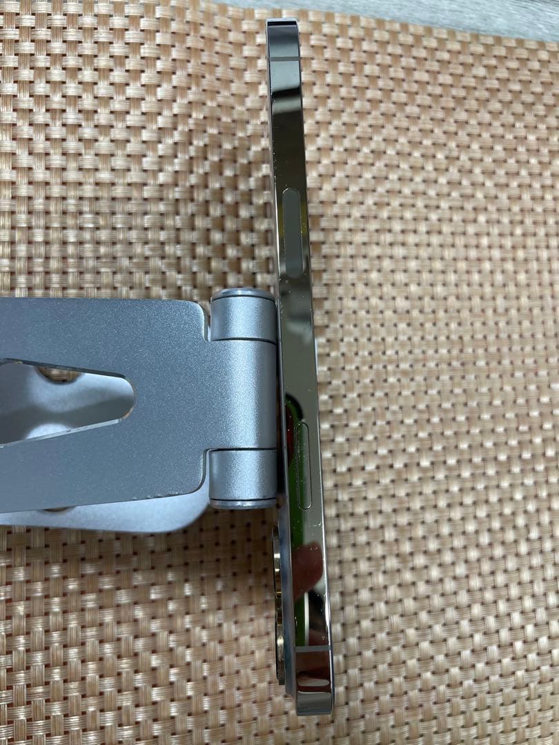 iPhone 13 Pro Max 128 GB ゴールドSIMフリー【2016