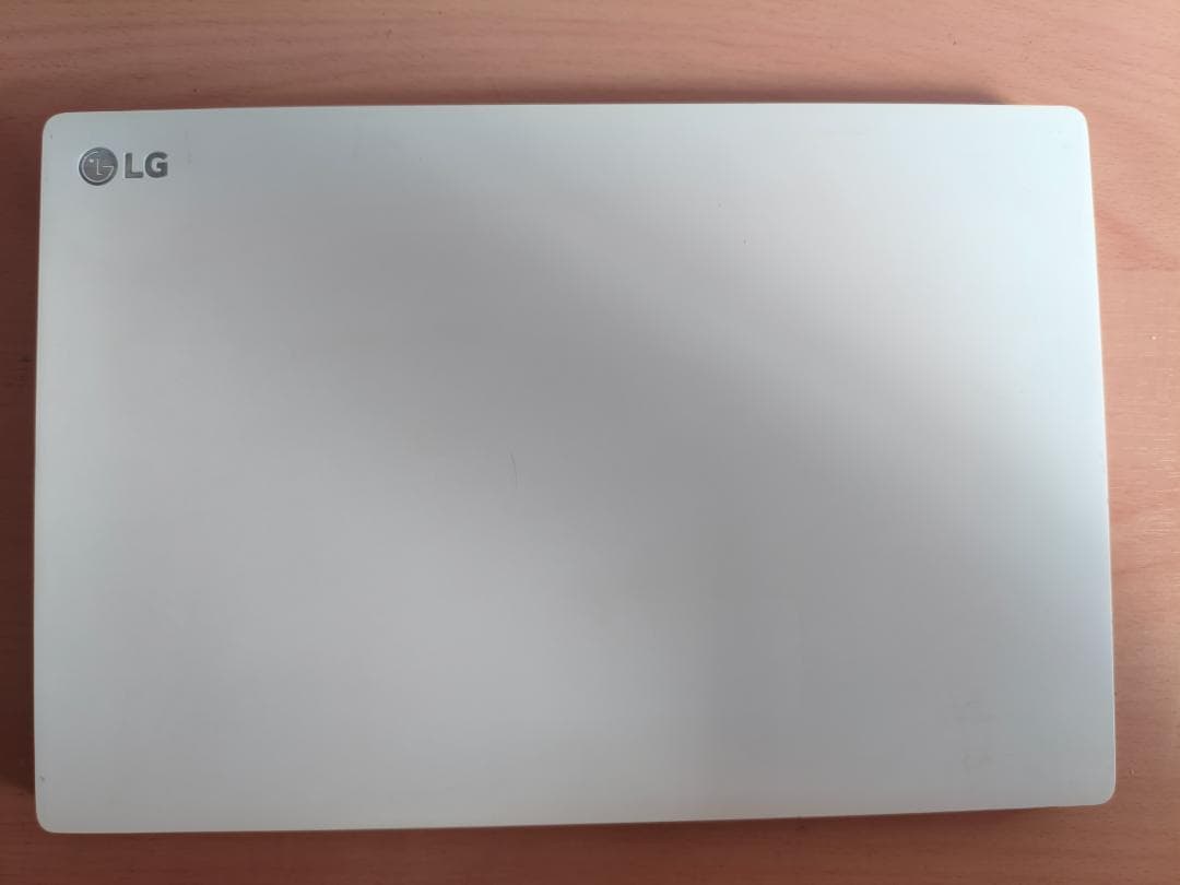 【ジャンク】LG UltraPC Ryzen7 4700U 16GB