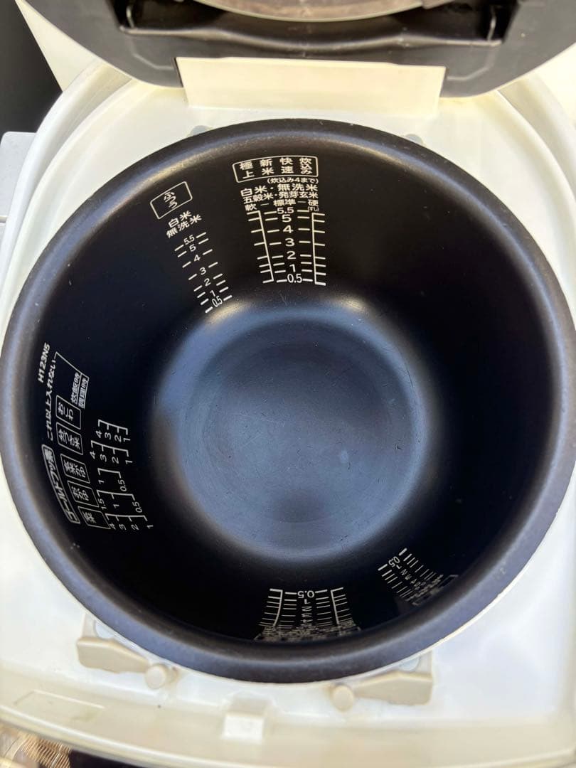 HITACHI 日立 IHジャー炊飯器　RZ-SW1000K 1.0L