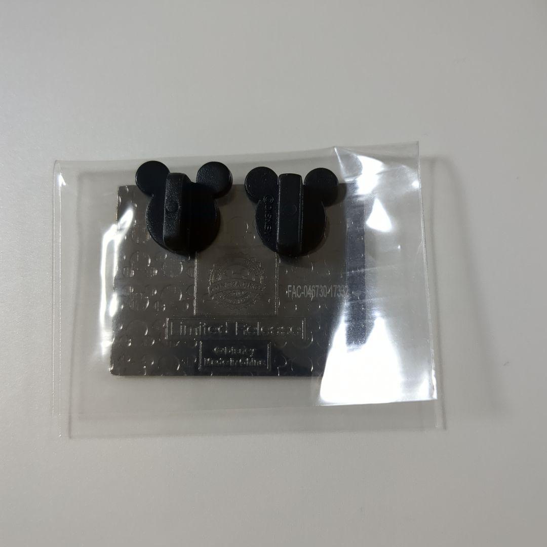 ディズニー 海外 ピンバッジ わんわん物語 レディ＆トランプ