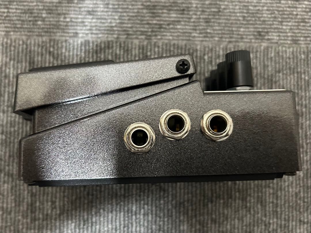 BOSS RV-6 リバーブエフェクター　専用箱あり