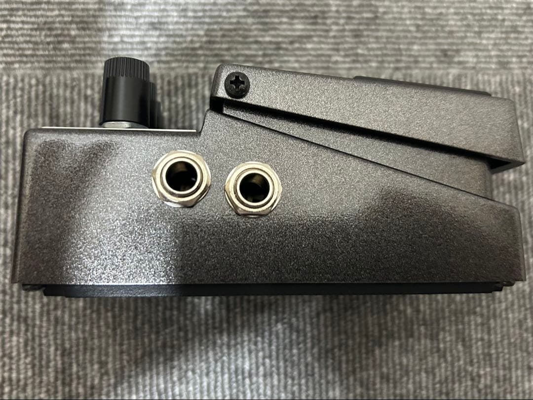 BOSS RV-6 リバーブエフェクター　専用箱あり