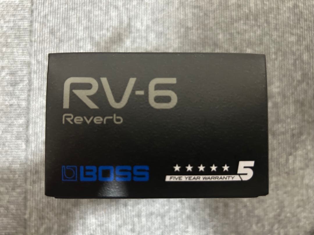 BOSS RV-6 リバーブエフェクター　専用箱あり