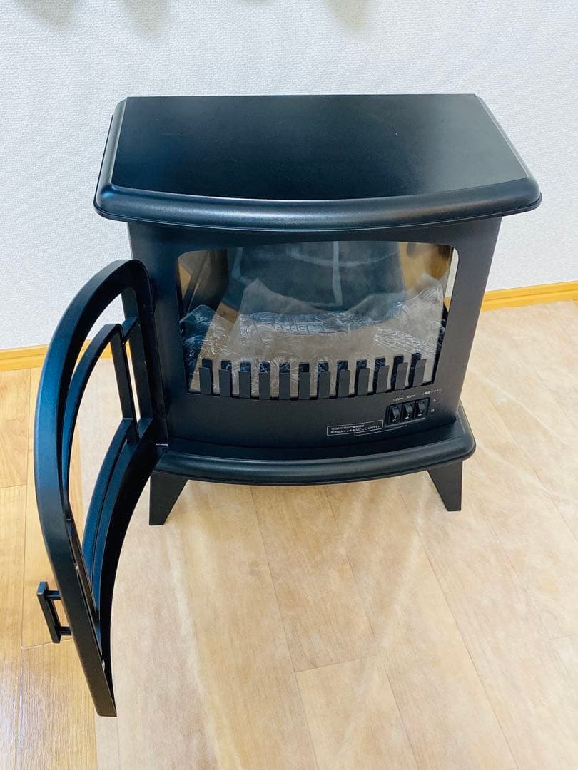 【美品】本日のみ ニトリ 暖炉型ファンヒーター　BLT-999B-8-BK