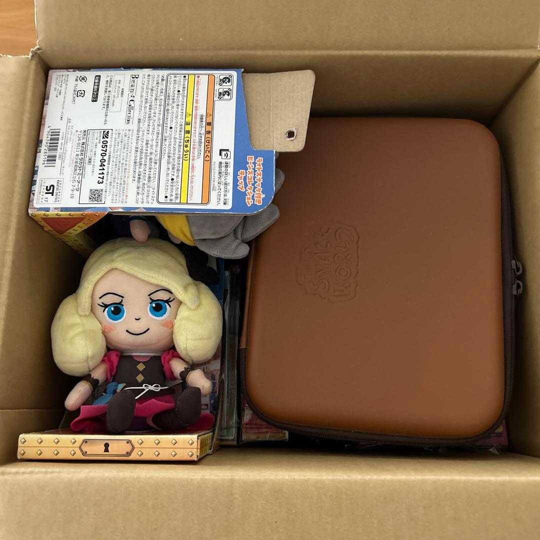 スナックワールド　グッズ詰め合わせ